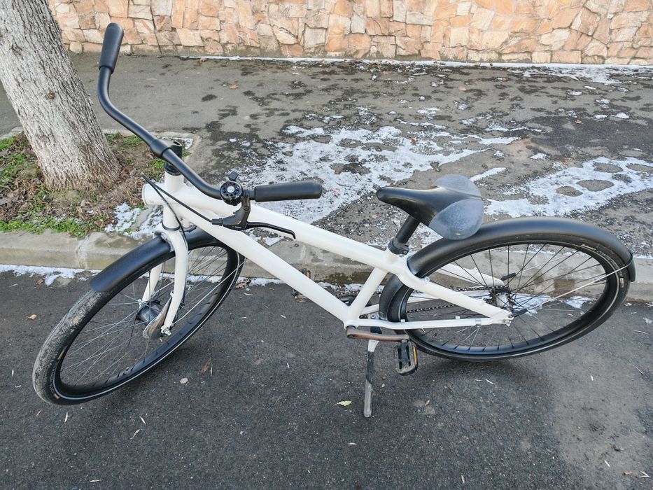 Bicicleta vanmoof aluminiu