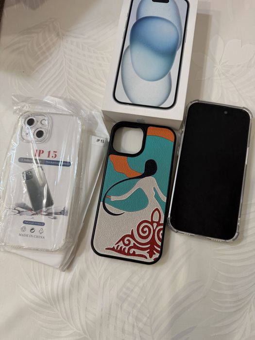 Продам айфон 15