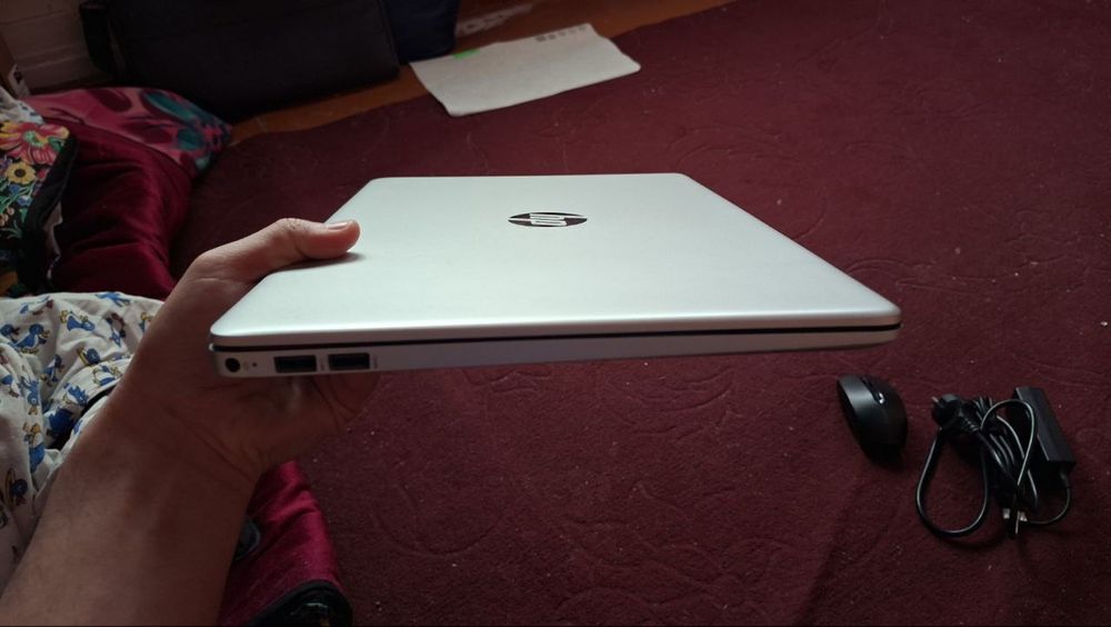 Notebook core 3    12 avlod
