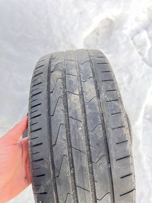 Продам резину лето 195/45/16