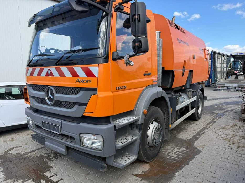 Autoutiliară Măturătoare Mercedes Faun Viajet AK 461 R