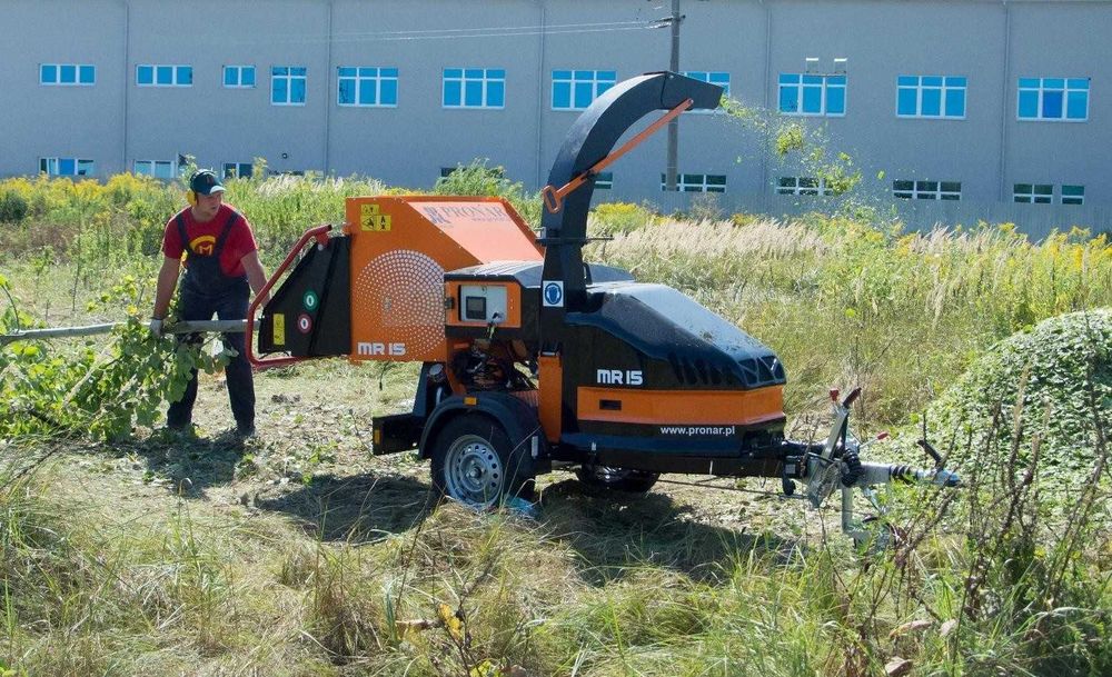 Измельчитель веток  PRONAR MR-15