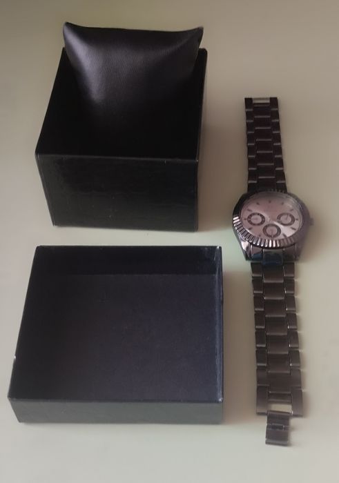 Сағат сатып алынғаннан кейін ұстадмаған