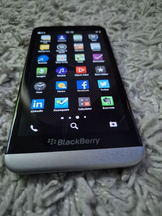 Blackberry  Z30 stare foarte  buna