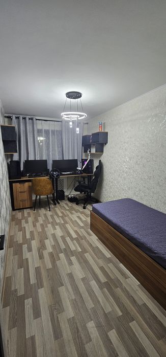 Квартира 3 комнатная