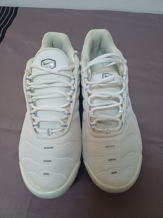 Nike Air Max Plus TN (Triple White) – Mărimea 43