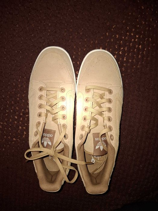 adidas NY 90
Cardboard Alumina 95 лева/ 48.57€ Маратонки Адидас