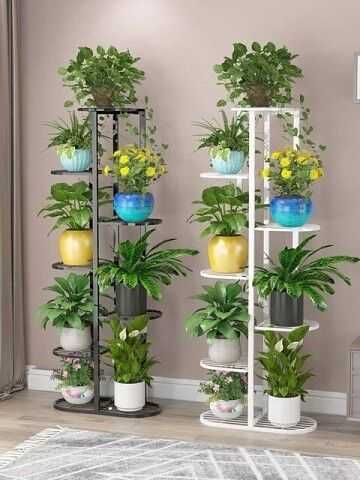 Оригинальные подставки под цветы.