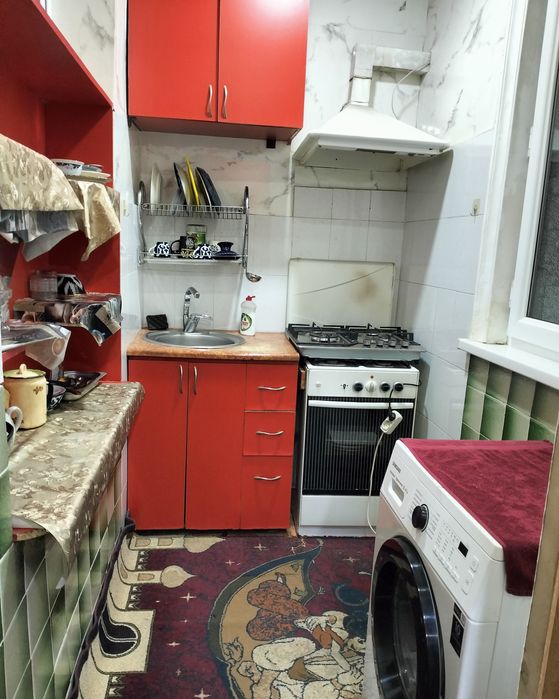 Ижарага берилади 1 хона ,2 кидинган .Сдается в аренду 1 Ком переделанн