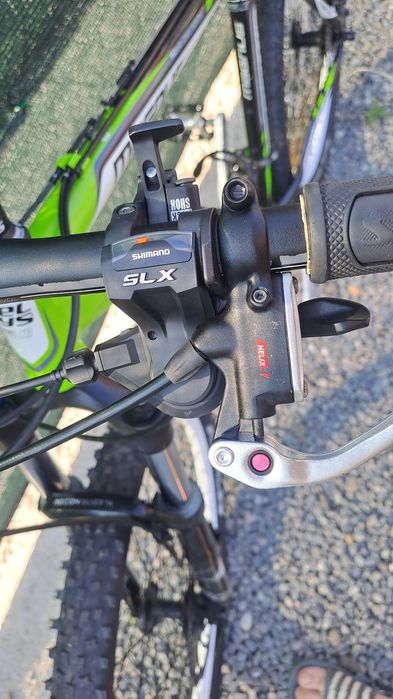 Bcicleta mountain bike Kellys Magnum