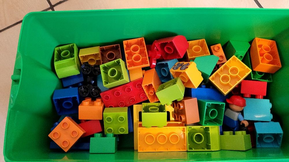 Lego duplo în cutie