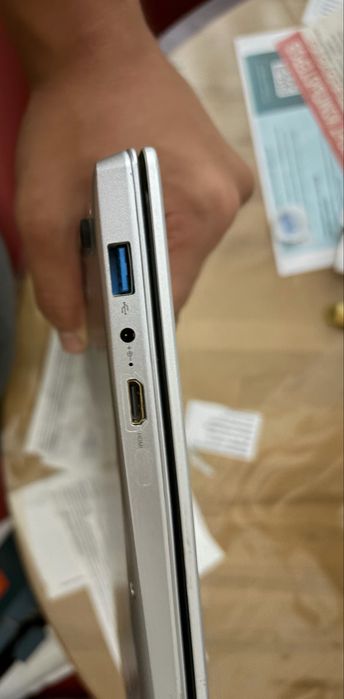 Ноутбук Livefan 15.6 IPS