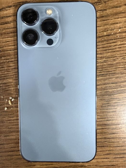 Продам Apple 13 pro