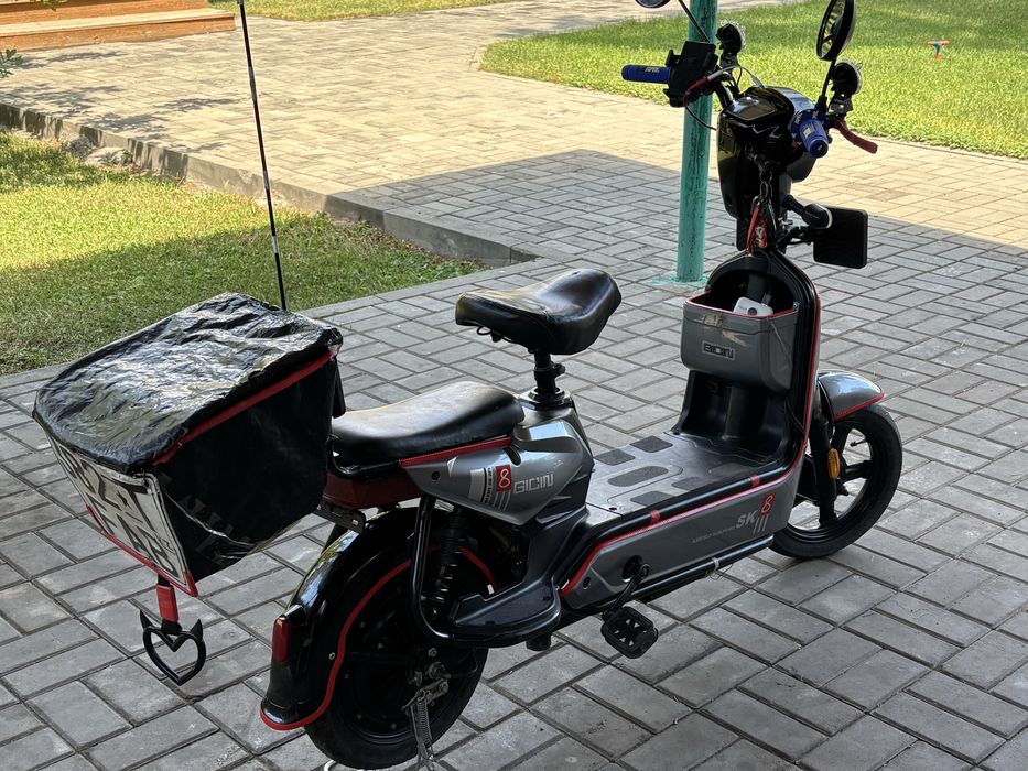 Продам Sk 8.  600w