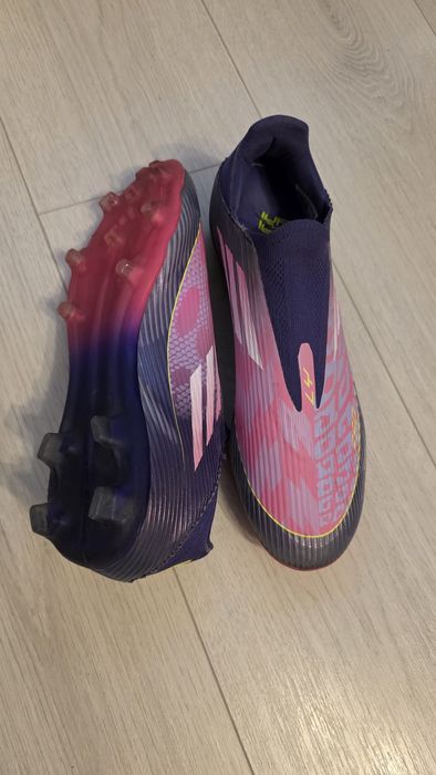 Ghete de fotbal F50 LEAGUE LL FG/MG LAMINE