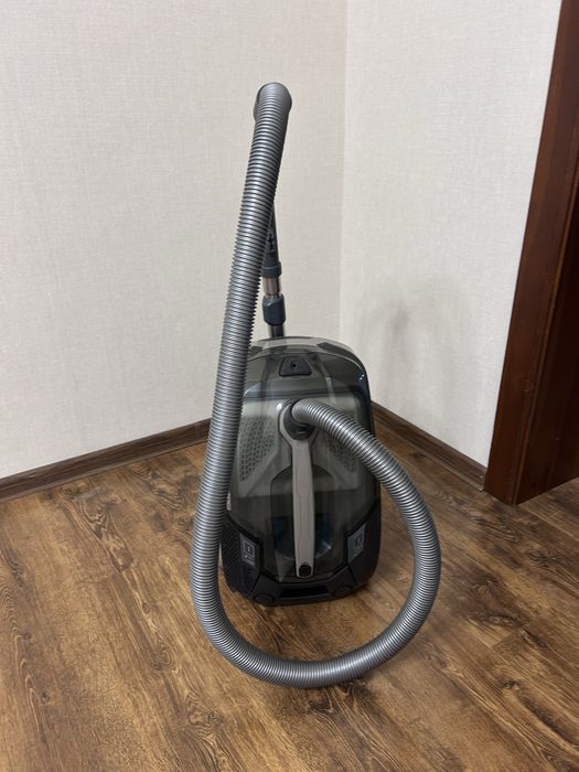Продам моющий пылесос