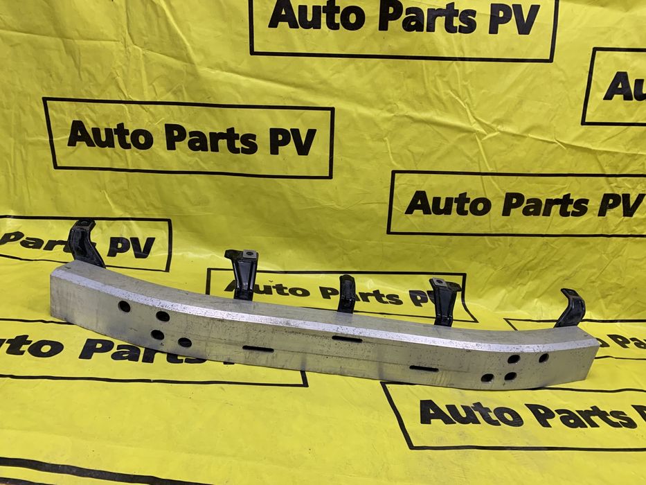 Усилитель бампера передний Тойота Ленд Крузер Прадо 155