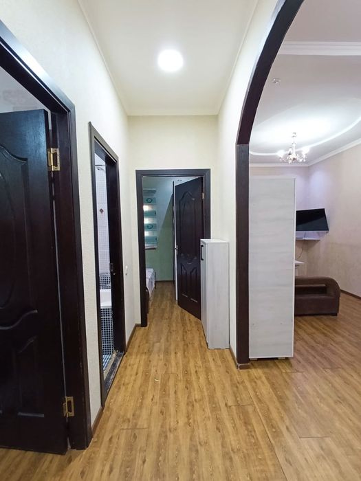 Ижарага 2 хонали уй берилади.