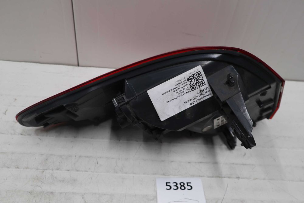 Десен външен стоп БМВ Ф46 Гран Турър