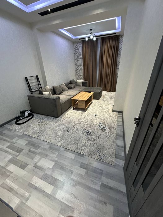 Яккасарай БМВ сентр 2х комнатная Еуро Лух Апартмент