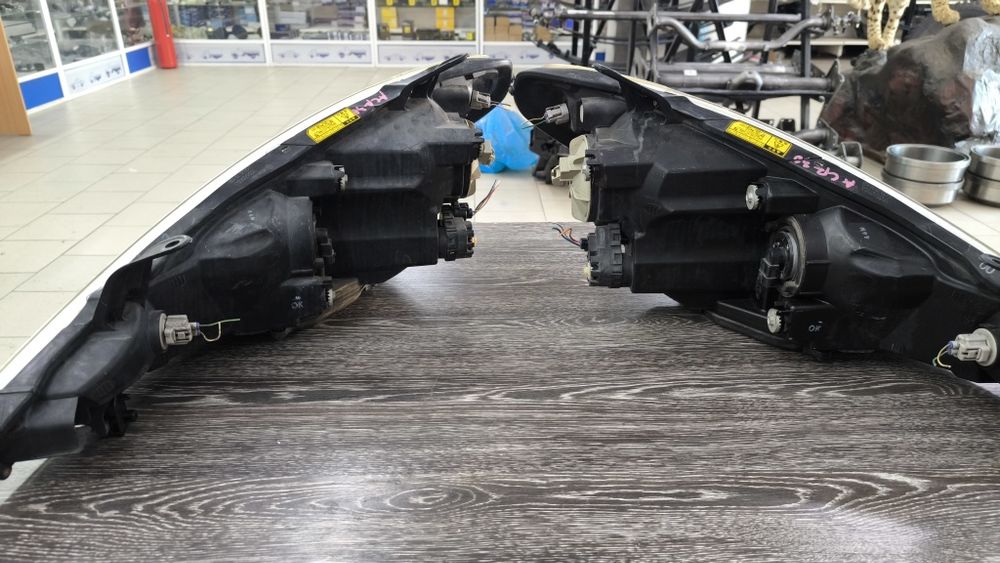 Фары Тойота превия эстима