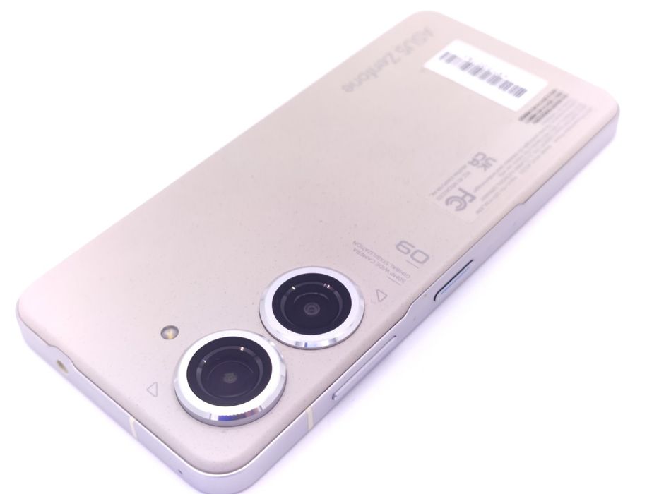 Asus Zenfone 9 128GB Moonlight White 8GB, Garantie 24 luni | #D91200