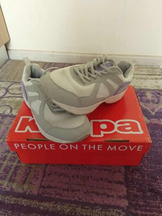 Vând adidași copii kappa, mărimea 36