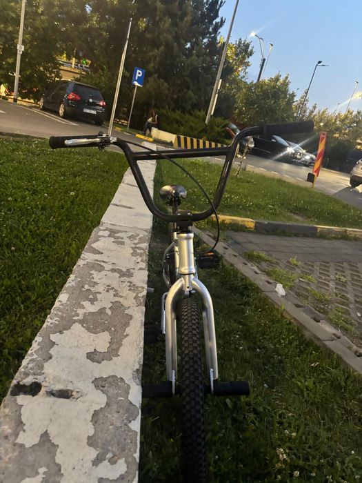 Vand bicicleta stare perfecta BMX JUMPER