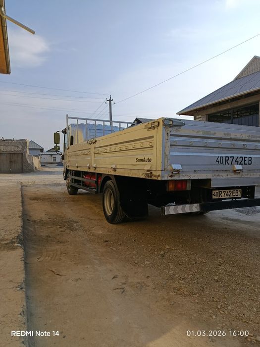 Isuzu avtobusdan terilgan mator karobka zadni mos avtobus