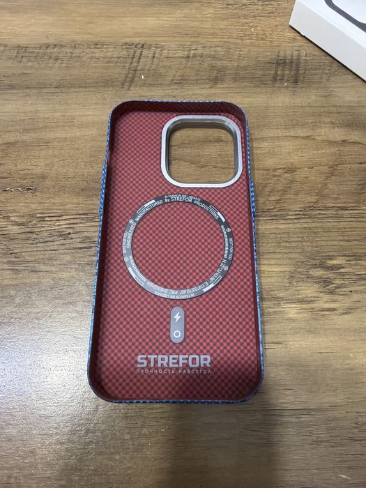 Чехол на IPhone 14 pro