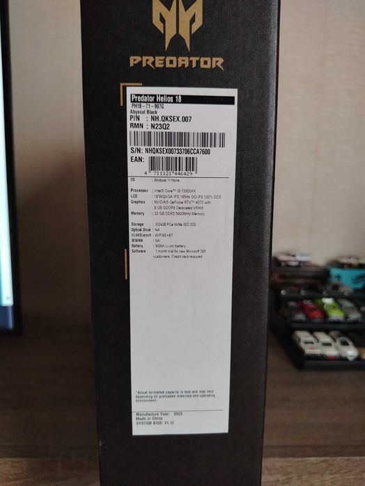 ACER predator helios 18 intel-i9-13900 g-force- 4070 32gb-ram