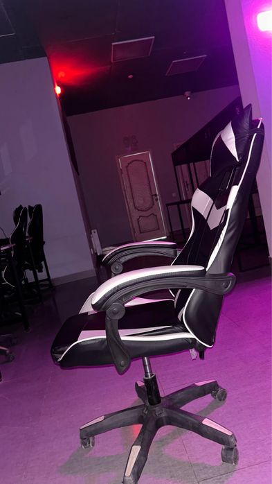 Игровое кресло в количестве