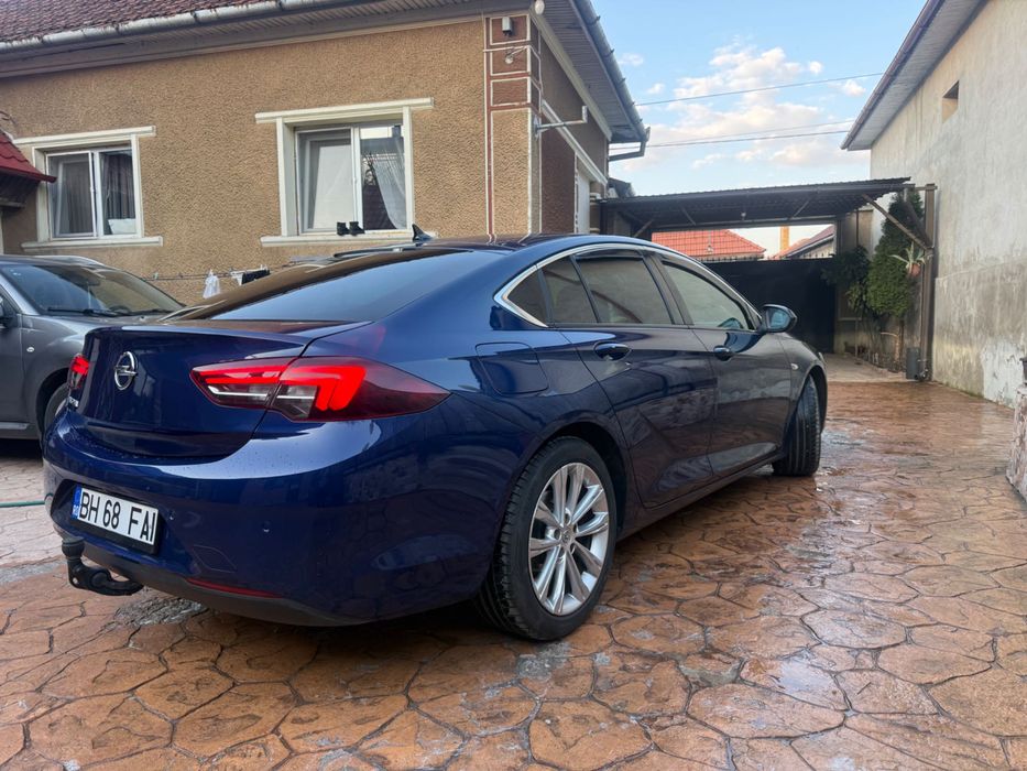 Vând Opel Insignia 1.5 cdti Euro 6