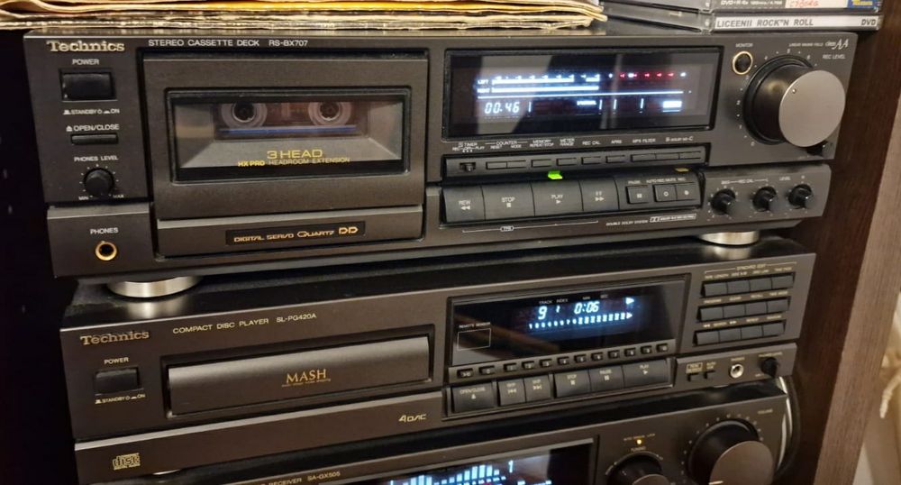 Linie Technics,Receiver SA GX 505, deck RS BX 707, CD-PLAYER SL PG420A