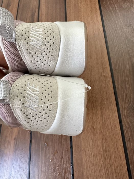 Adidasi Nike Air Thea 37