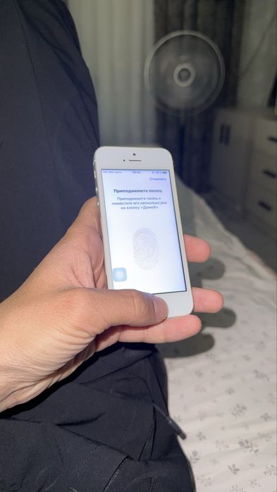 iPhone 5 s тиник холатда 10/10 гарантия