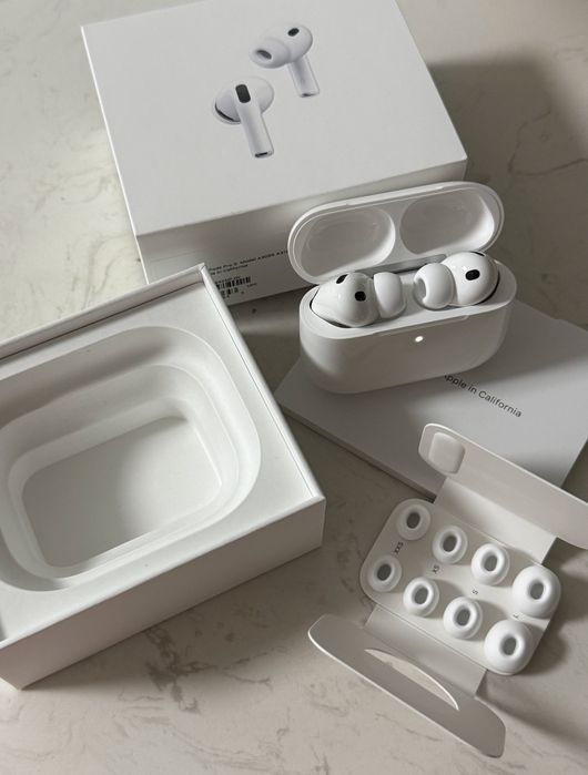 Продаю AirPods Pro 3