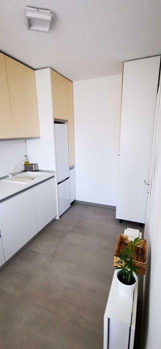 Inchiriez garsoniera Aparatorii Patriei, sect.4, Bucuresti
