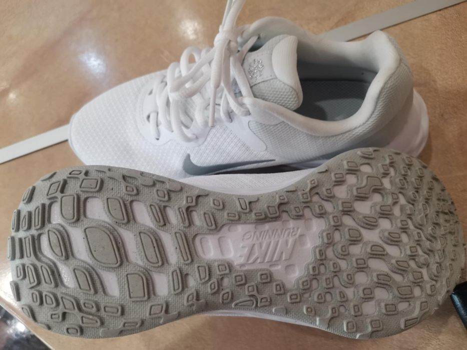 Дамски маратонки