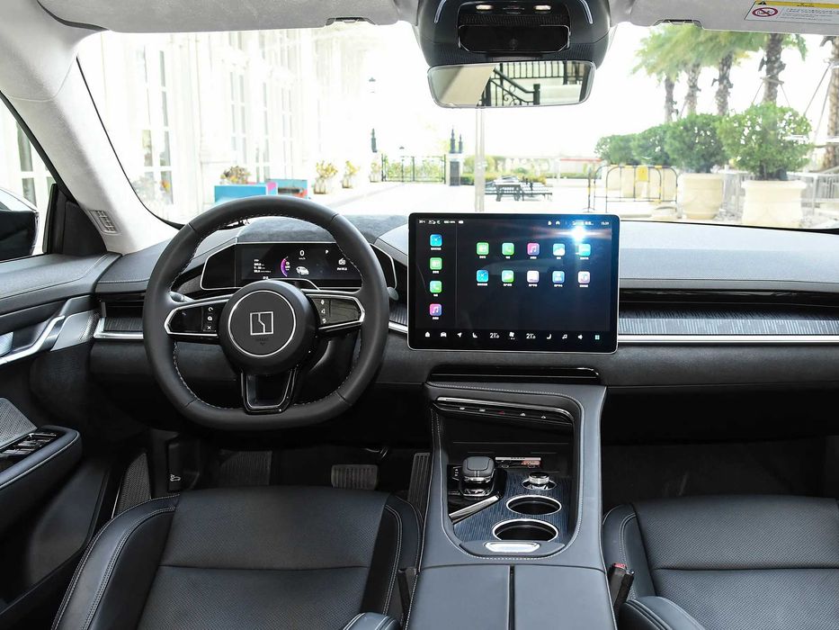 Zeekr 001 4WD 700km pod zakaz