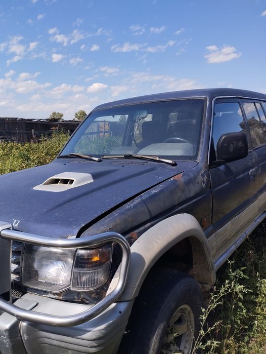 Продам машину цена договорная