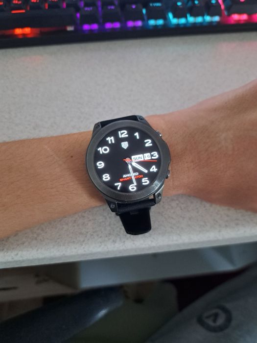 Смарт часы продам