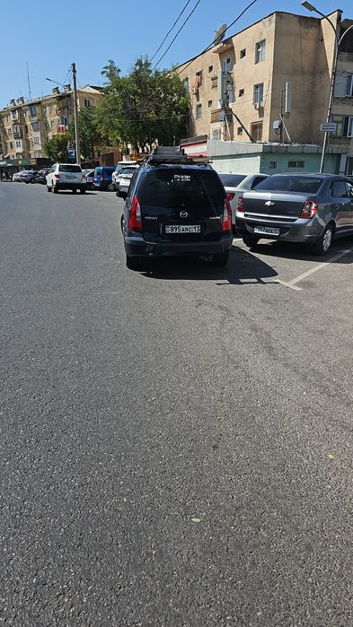 Мазда премаси 1.8 автомат 2001год