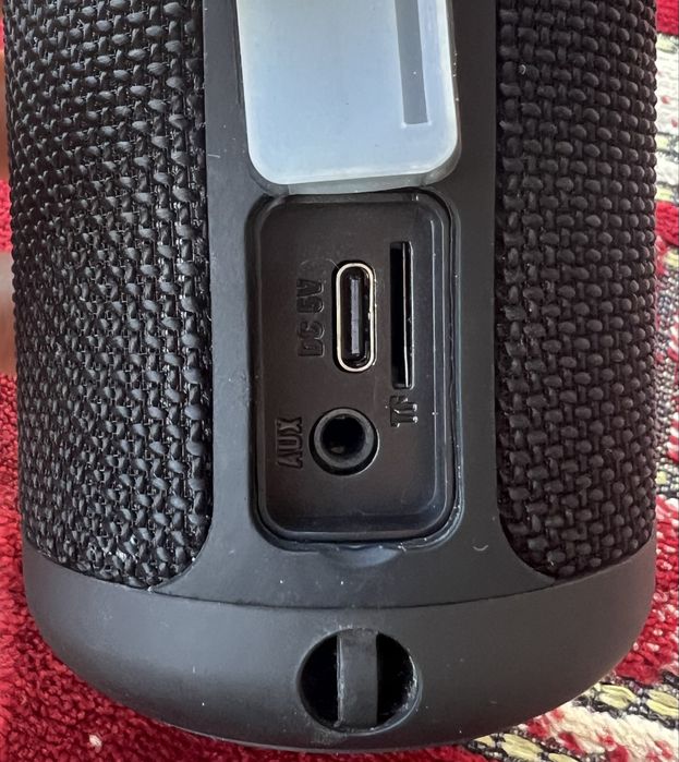 Boxă Riversong