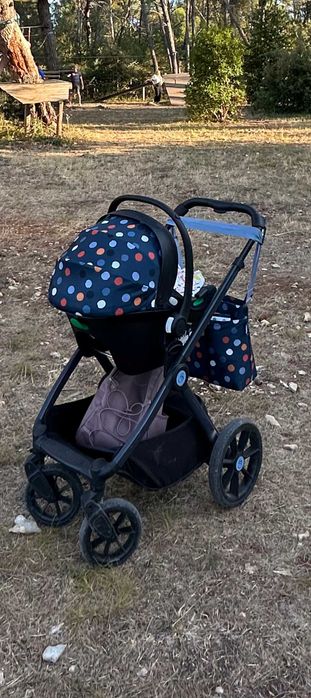 Cosatto Giggle 4 Polka Dot бебешка количка