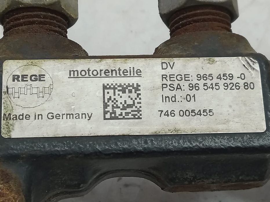 Rampa injectoare 1.4 1.6 hdi 9hz 8HZ 9654592680 Volvo V50 1