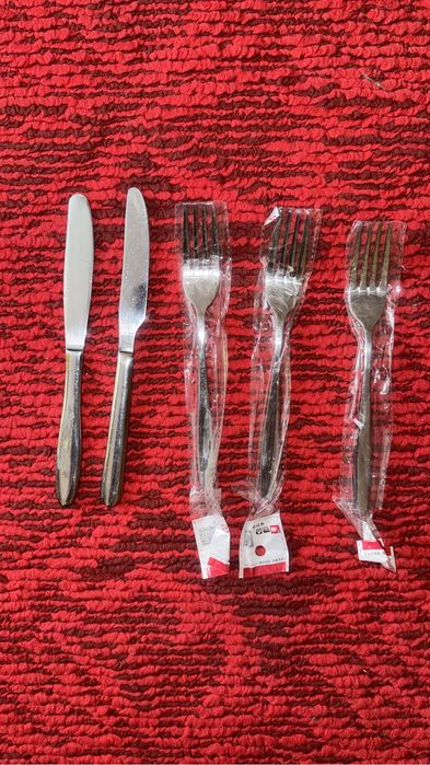 Продам вилки, ложки, ножи