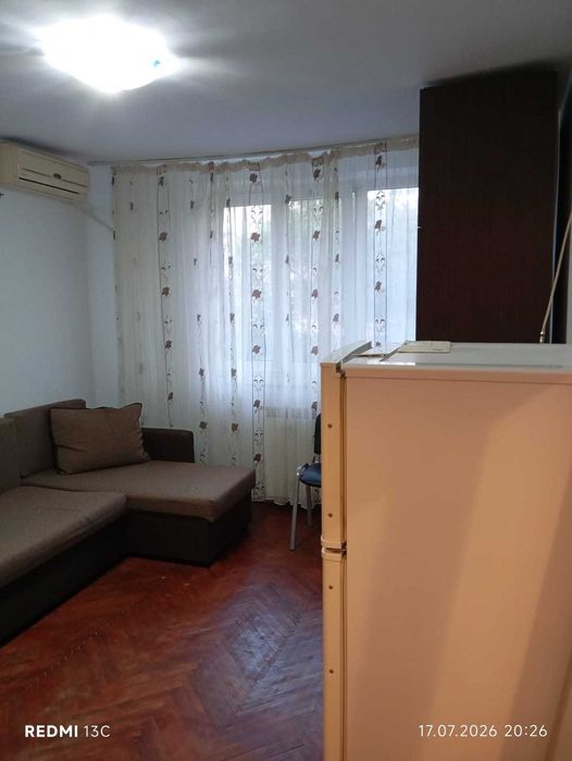 Închiriez garsonieră Micro 19