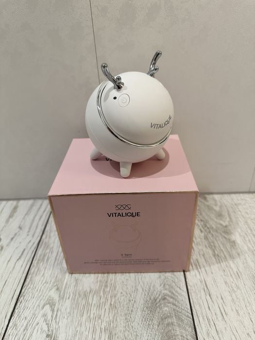 Микротоковый массажер для лица