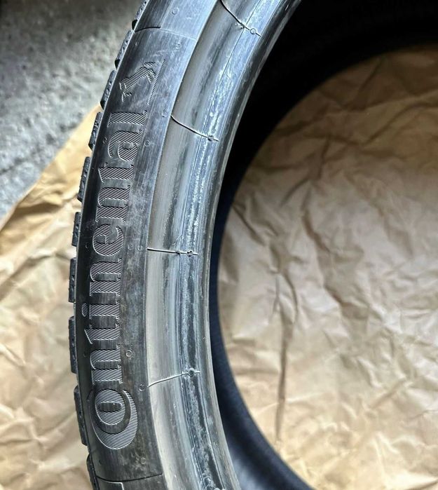 285/30 R22 Continental WinterContact TS860S
